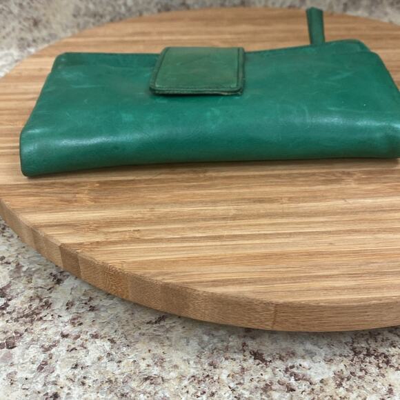 Genicci green distressed leather wallet - Picture 6 of 6